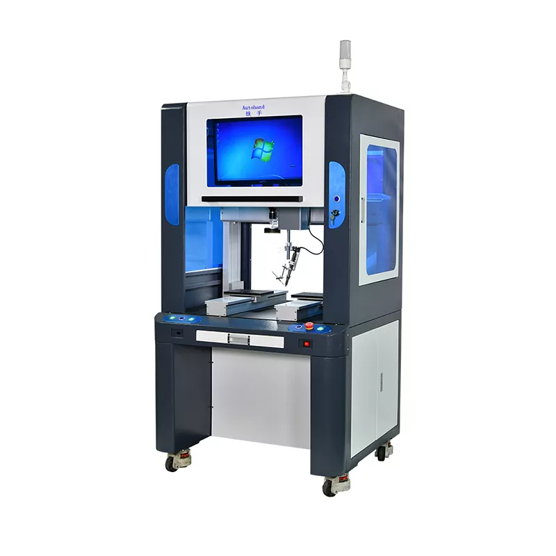 Fully automatic visual soldering machine